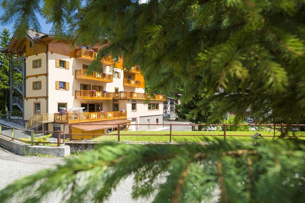 Relais San Giusto Ξενοδοχείο Campitello di Fassa Εξωτερικό φωτογραφία
